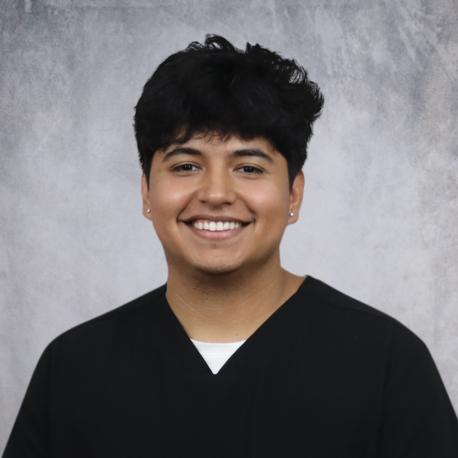 Christian Hernandez 900x900WEB