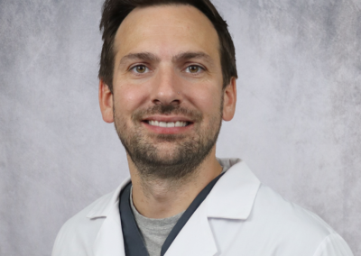 Dr. Fernando Ruiz